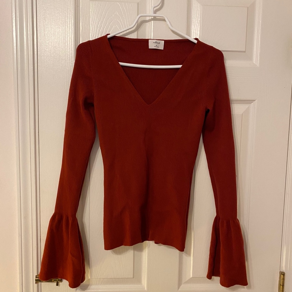 ARITZIA Wildfed burgundy knitted sweater